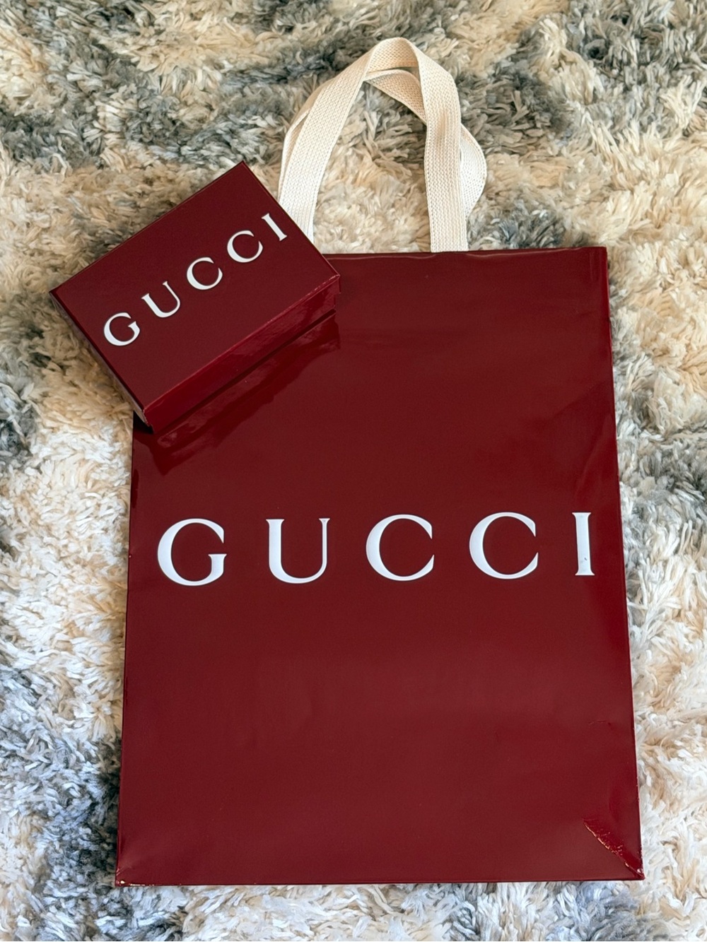 Authentic Gucci Shopping Bag w/ White Handles + Gift Box